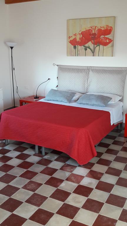 Sea&Sun Apartments Trapani Ngoại thất bức ảnh